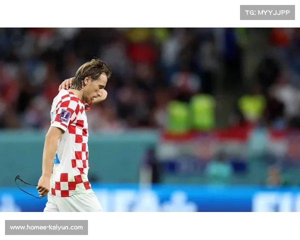 世界杯预选赛：卡塔尔主场轻取乌兹别克斯坦，阿菲夫帽子戏法